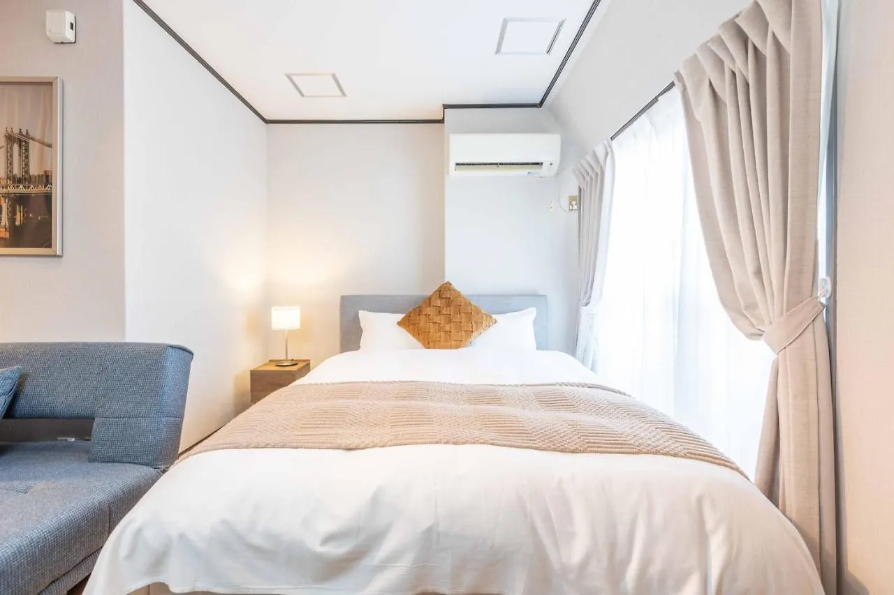 Ferienwohnung アリタクローバーハイツ403 Ōsaka 0*,  Japan